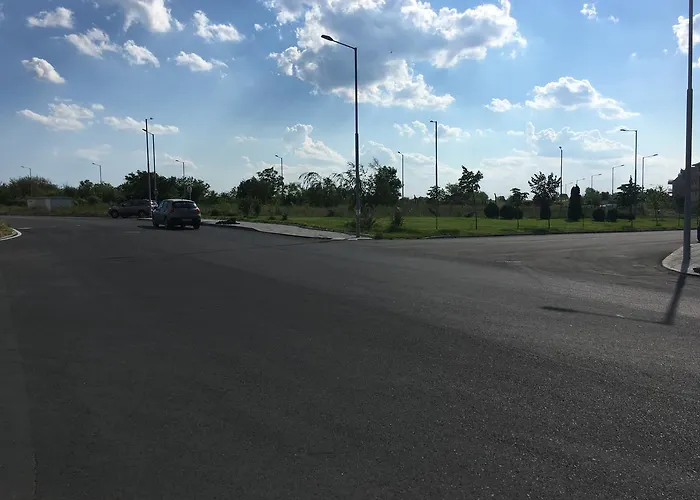 Cherno More بيت شباب